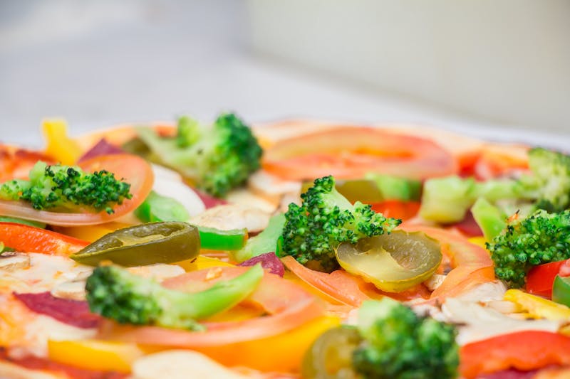 veggie supreme pizza with fresh vegetables dewey's pizza